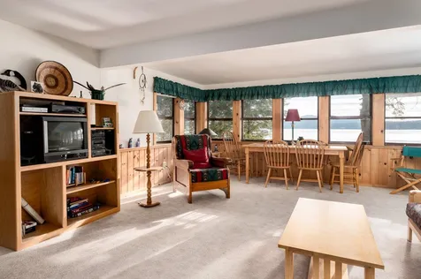 47 Lake Shore Drive Effingham NH 03882