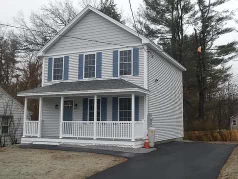 64 Dickey Street Manchester NH 03102