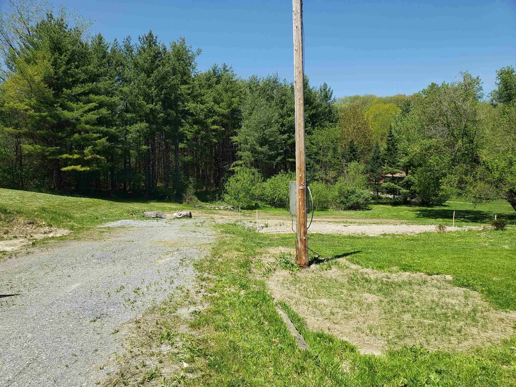 326 River Road Bristol VT 05443