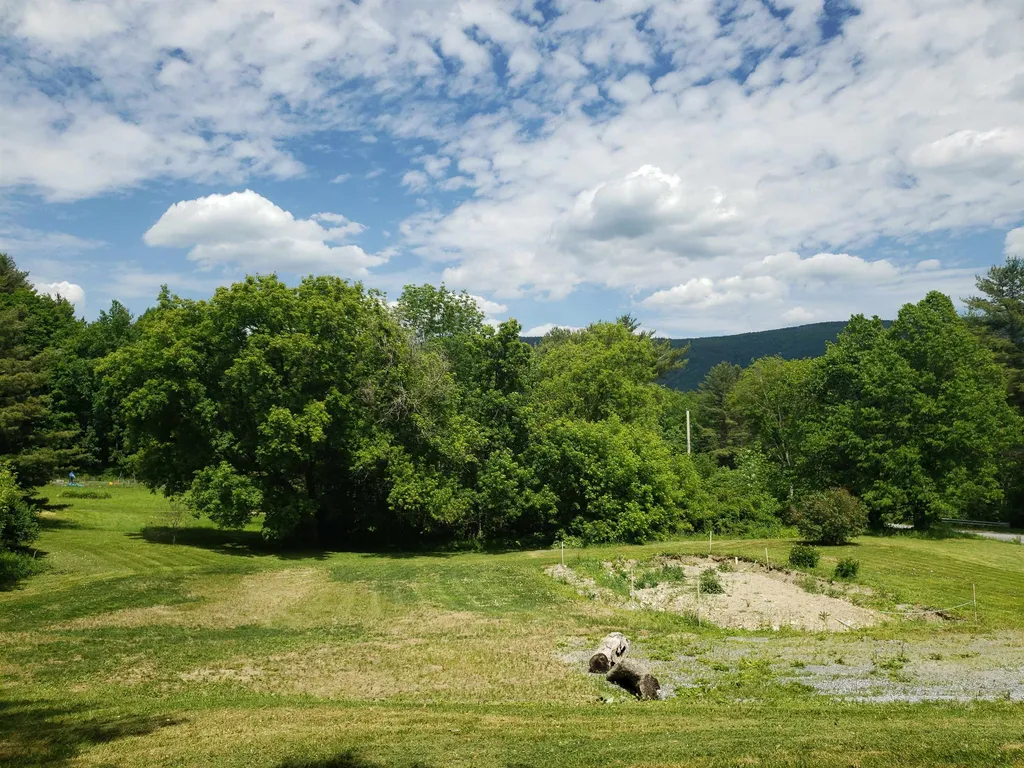 326 River Road Bristol VT 05443