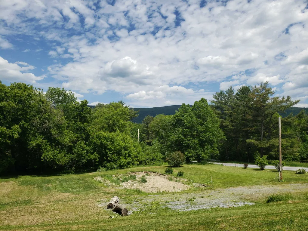 326 River Road Bristol VT 05443