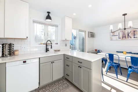 60 Weirs Road Gilford NH 03249