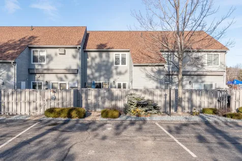 60 Weirs Road Gilford NH 03249