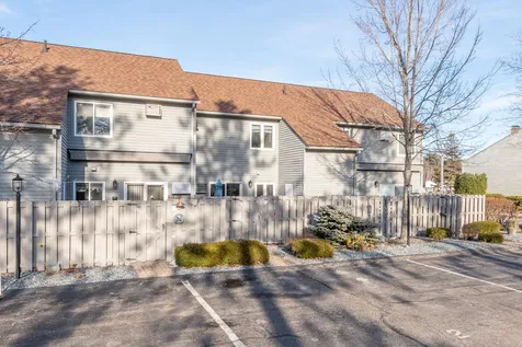 60 Weirs Road Gilford NH 03249