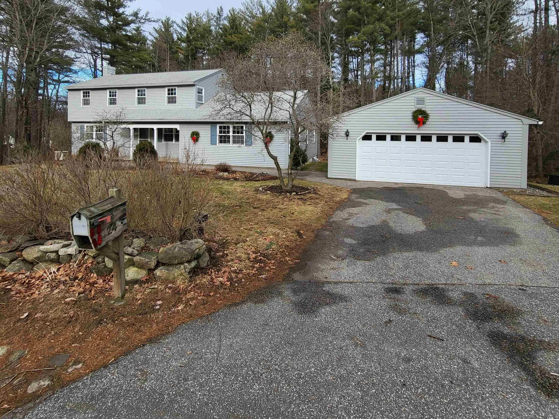 24 Smith Road Bedford NH 03110