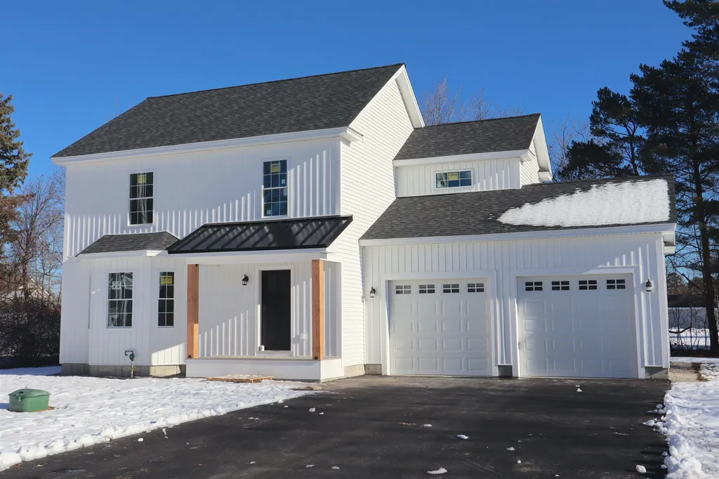 13 Drew Street Concord NH 03301