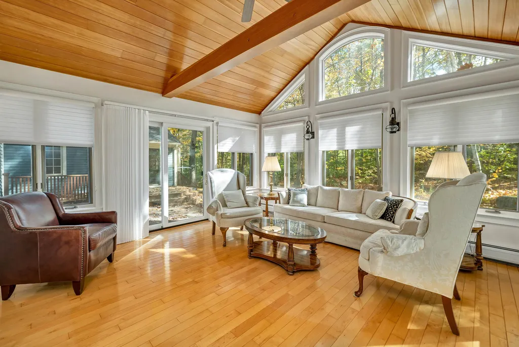17 Dwinell Drive Concord NH 03301