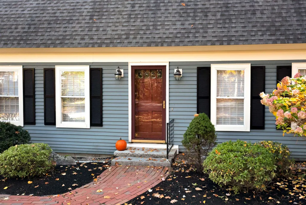 17 Dwinell Drive Concord NH 03301