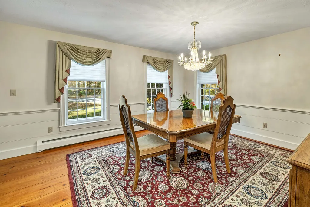 17 Dwinell Drive Concord NH 03301