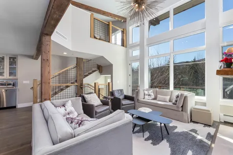 34a Sterling Lane Stowe VT 05672