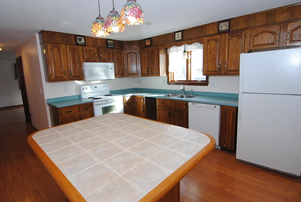 69 Timberline Drive Nashua NH 03062