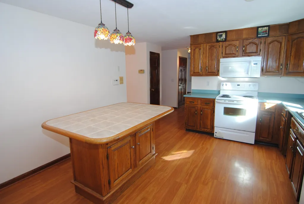 69 Timberline Drive Nashua NH 03062