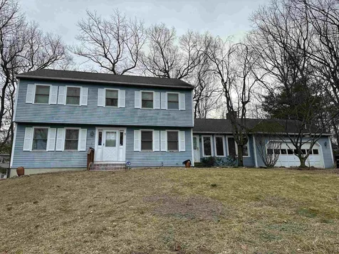 69 Timberline Drive Nashua NH 03062