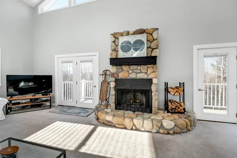 53 Amber Way Conway NH 03813