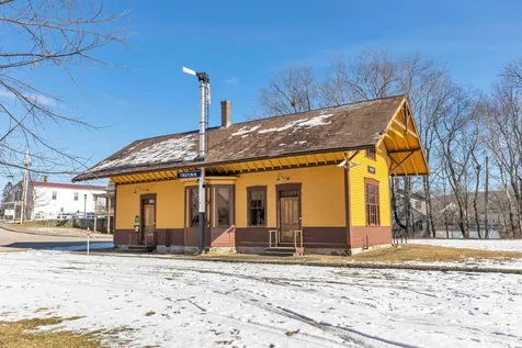 9 Brickyard Road Troy NH 03465