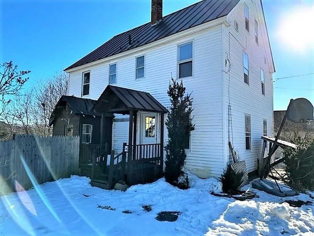 24-25 Jordan Court Lebanon NH 03766