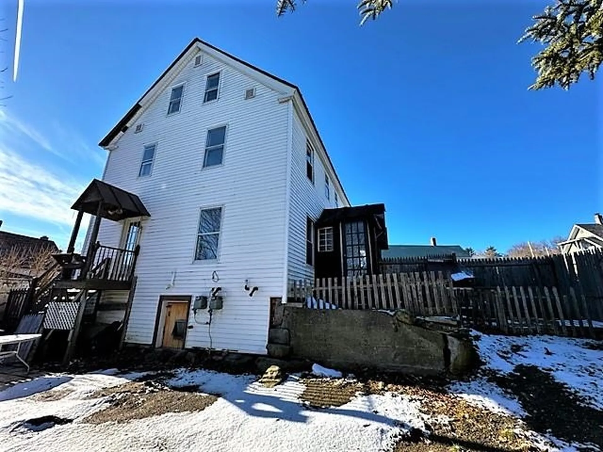 24-25 Jordan Court Lebanon NH 03766