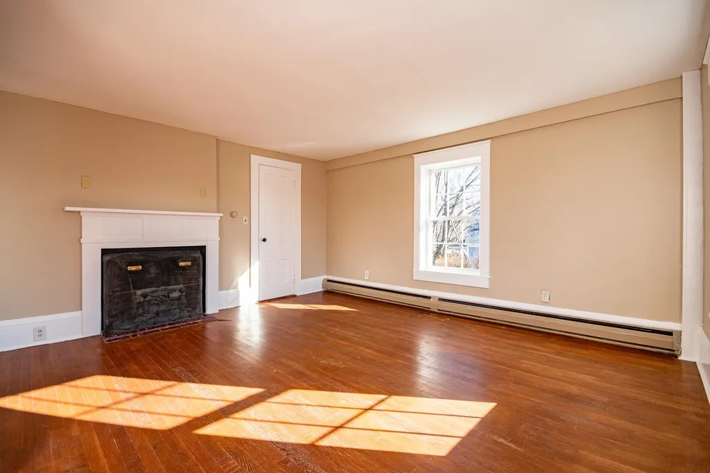 39 Exeter Road Hampton NH 03842