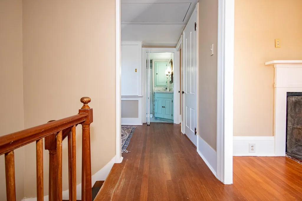 39 Exeter Road Hampton NH 03842