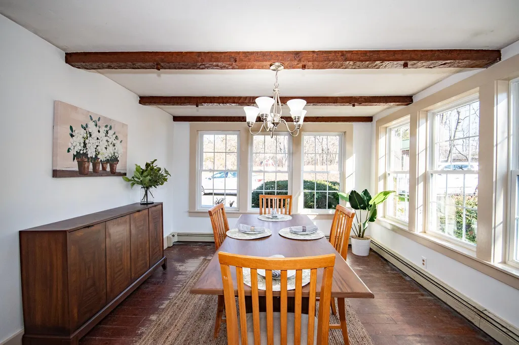 39 Exeter Road Hampton NH 03842