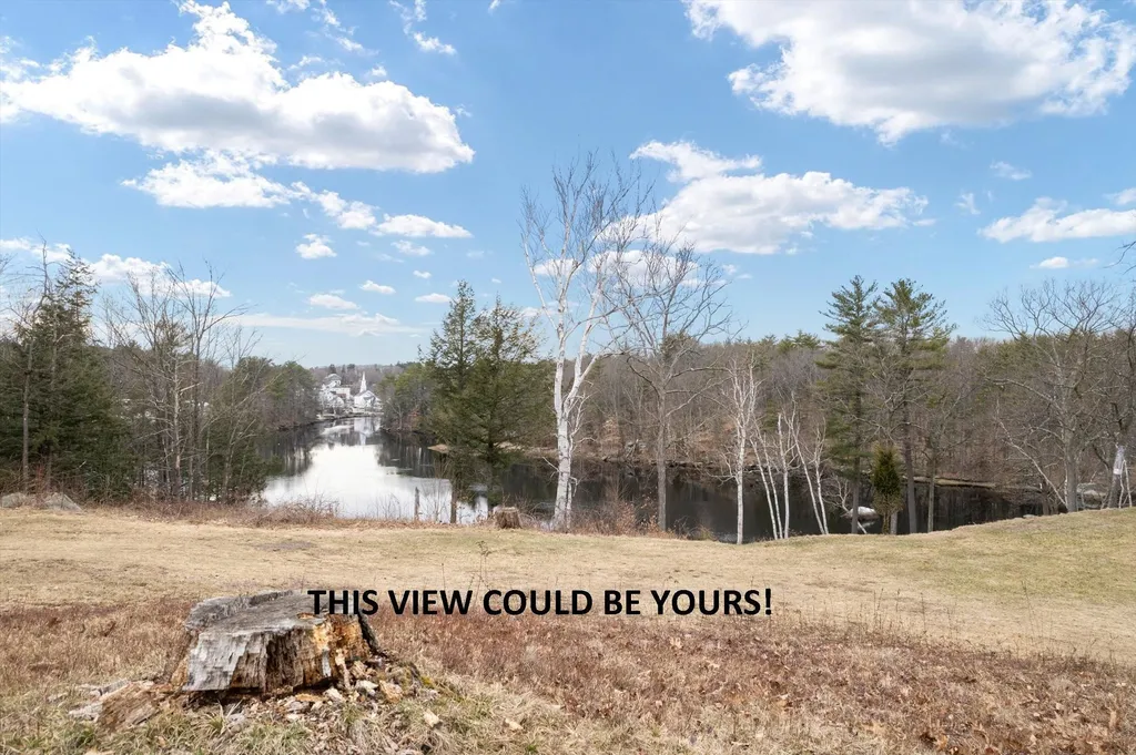 17 Great Cove Drive Newmarket NH 03857