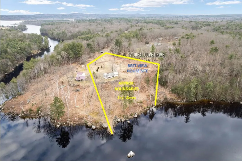 17 Great Cove Drive Newmarket NH 03857