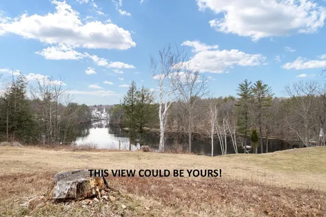 17 Great Cove Drive Newmarket NH 03857