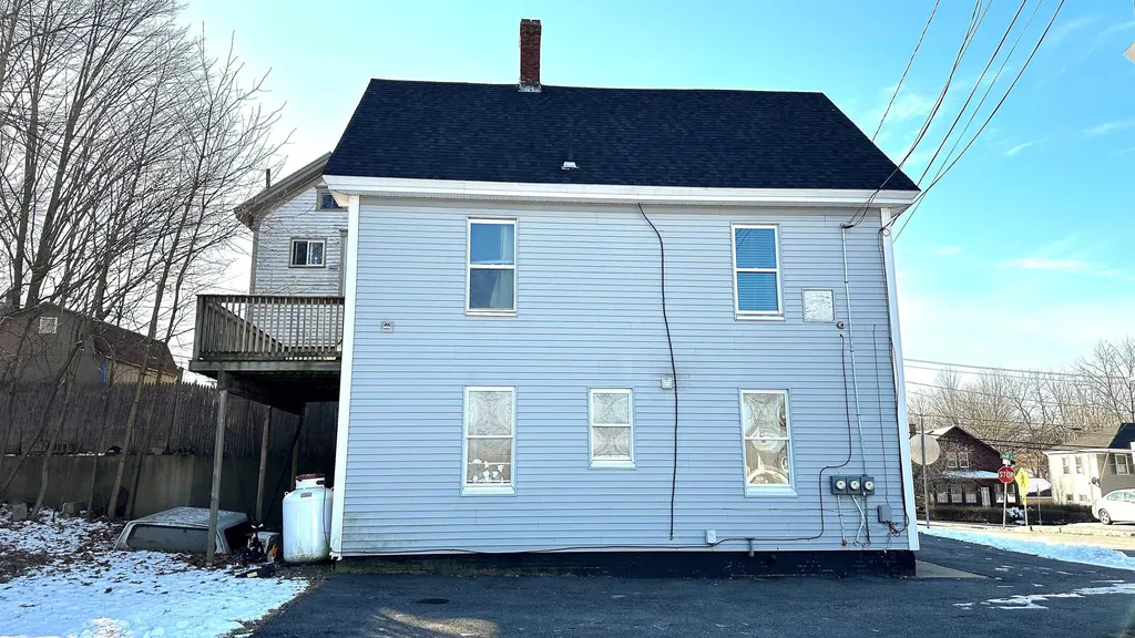 3 River Street Somersworth NH 03878