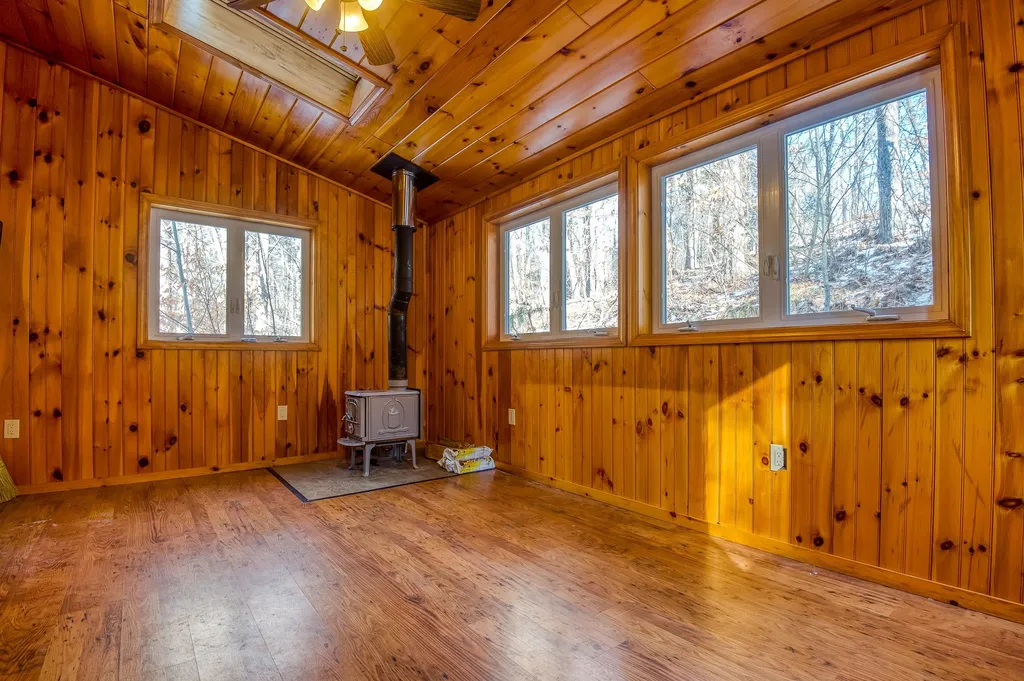 48 Independence Drive Freedom NH 03836