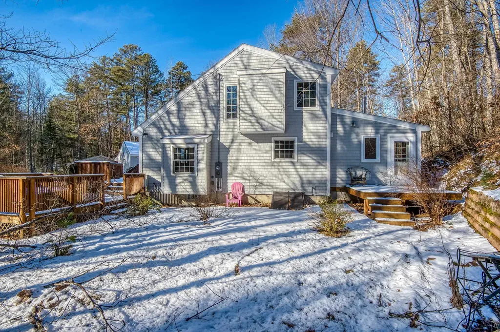 48 Independence Drive Freedom NH 03836
