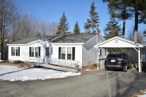 33 Amherst Court Laconia NH 03246