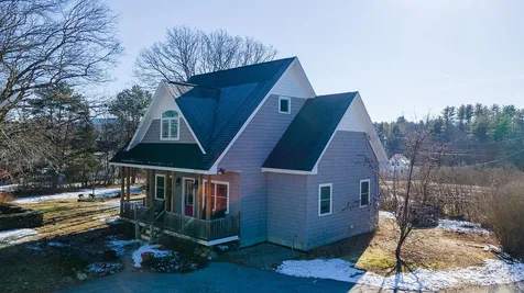 9 Shackford Court Pittsfield NH 03263