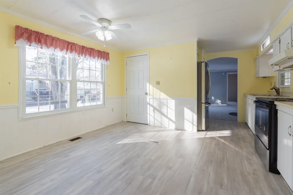 42 Gooseberry Circle Rochester NH 03867