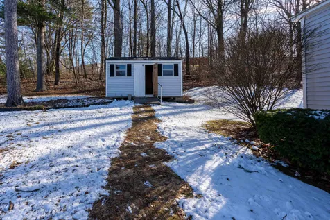 42 Gooseberry Circle Rochester NH 03867