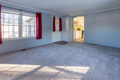 42 Gooseberry Circle Rochester NH 03867