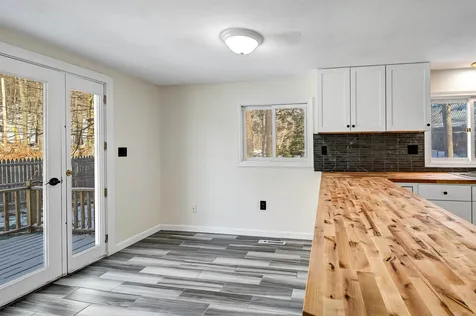 42 Valley Road Tuftonboro NH 03816