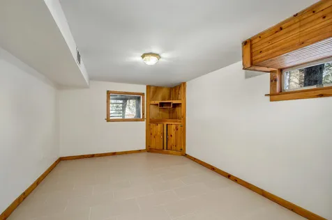 42 Valley Road Tuftonboro NH 03816