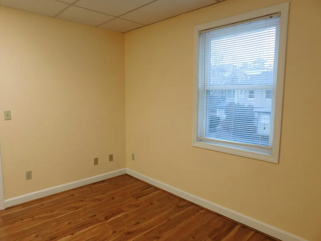 13 Jenkins Court Durham NH 03824