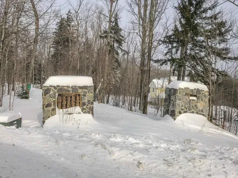 70A Kingswood Road Dover VT 05356