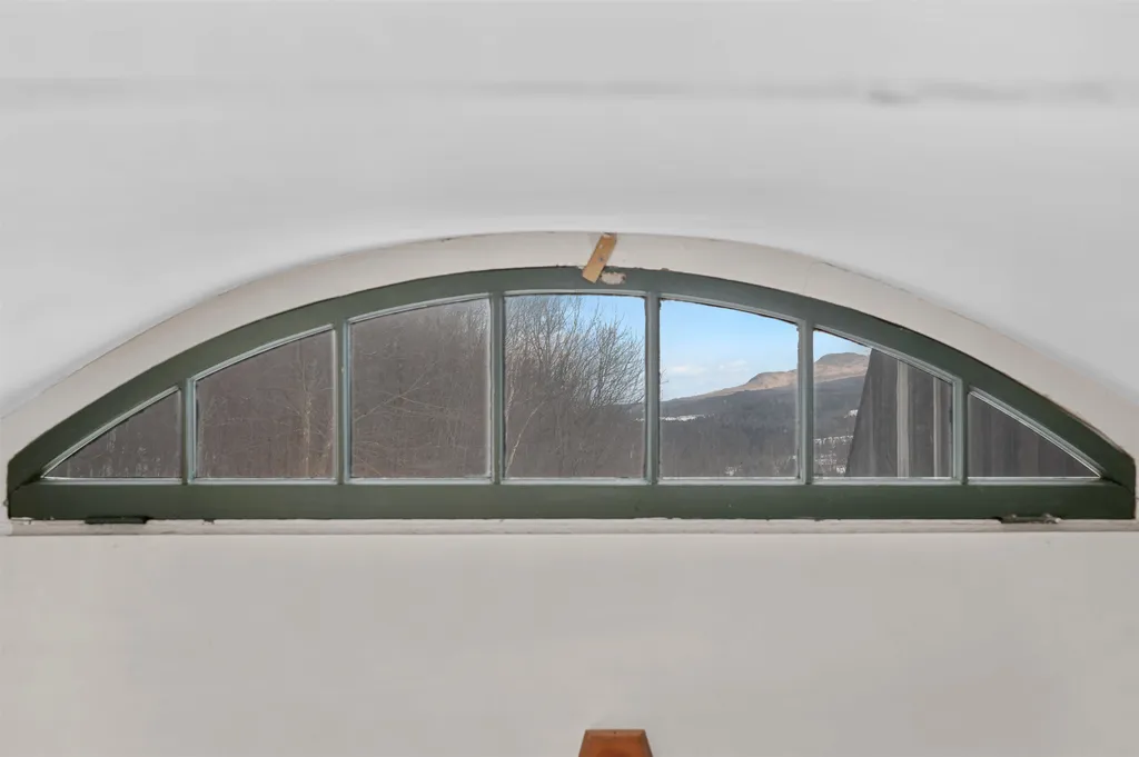 16 Dimetro Road Warren VT 05674