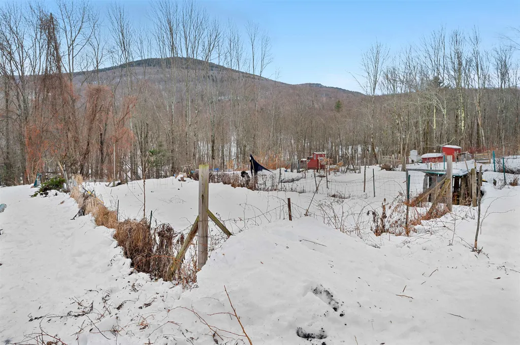 16 Dimetro Road Warren VT 05674