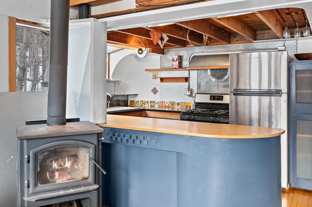 16 Dimetro Road Warren VT 05674