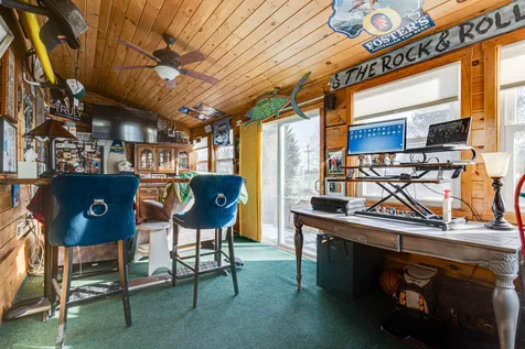 25 Applevale Drive Dover NH 03820