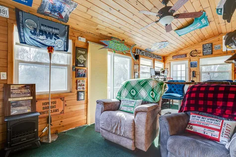 25 Applevale Drive Dover NH 03820