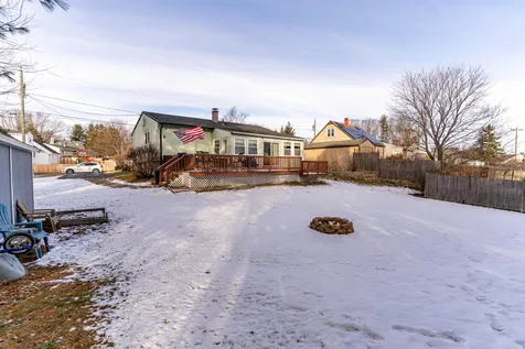 25 Applevale Drive Dover NH 03820