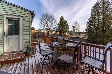 25 Applevale Drive Dover NH 03820