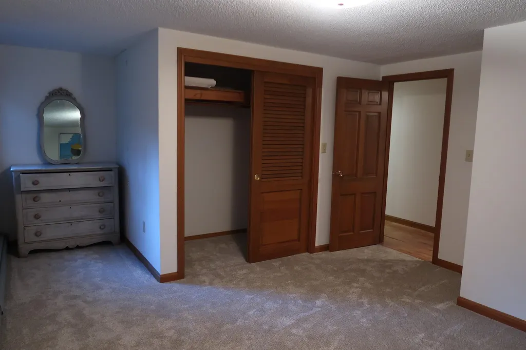 97 Cooper Road Hebron NH 03241