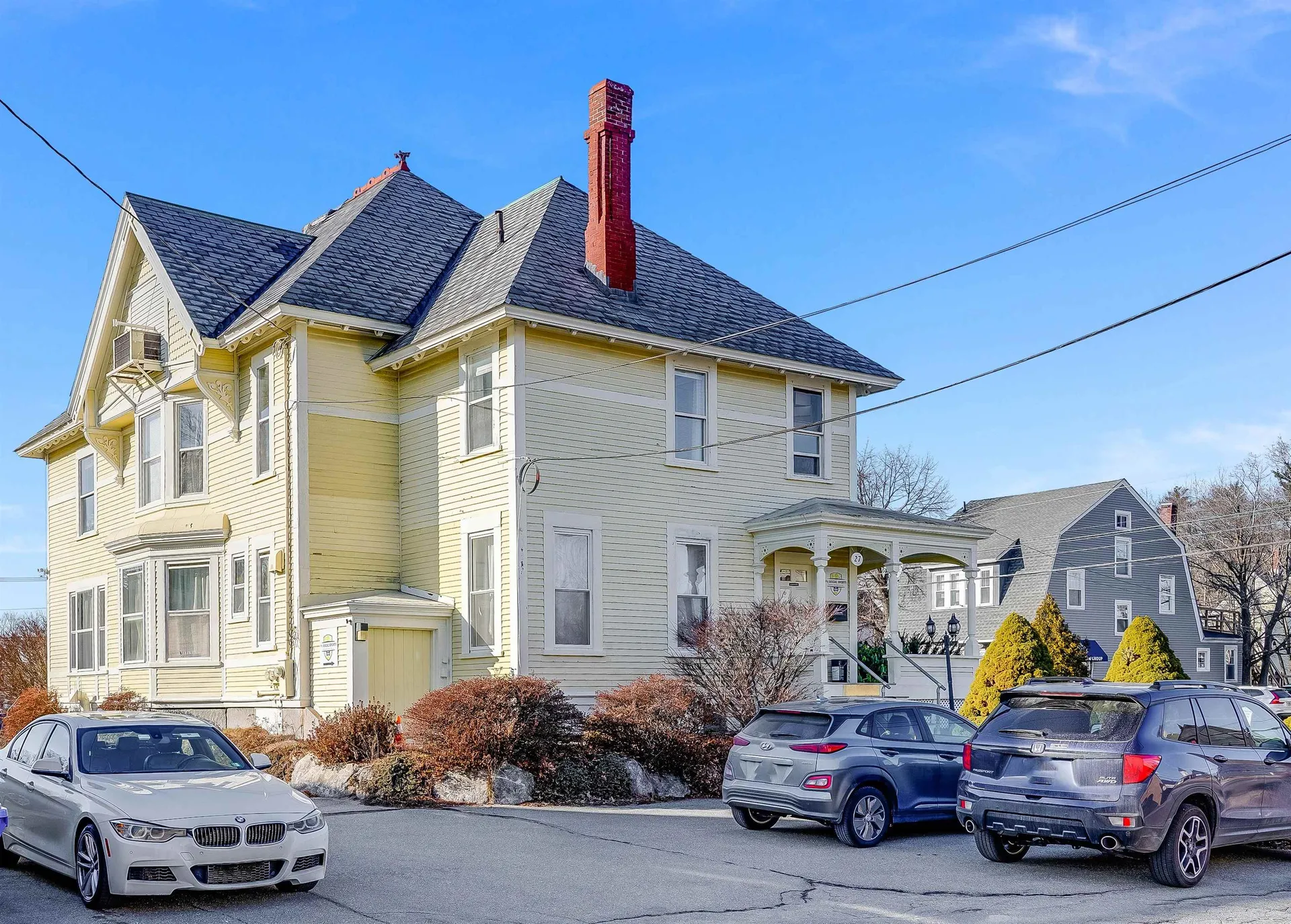27 Webster Street Manchester NH 03104