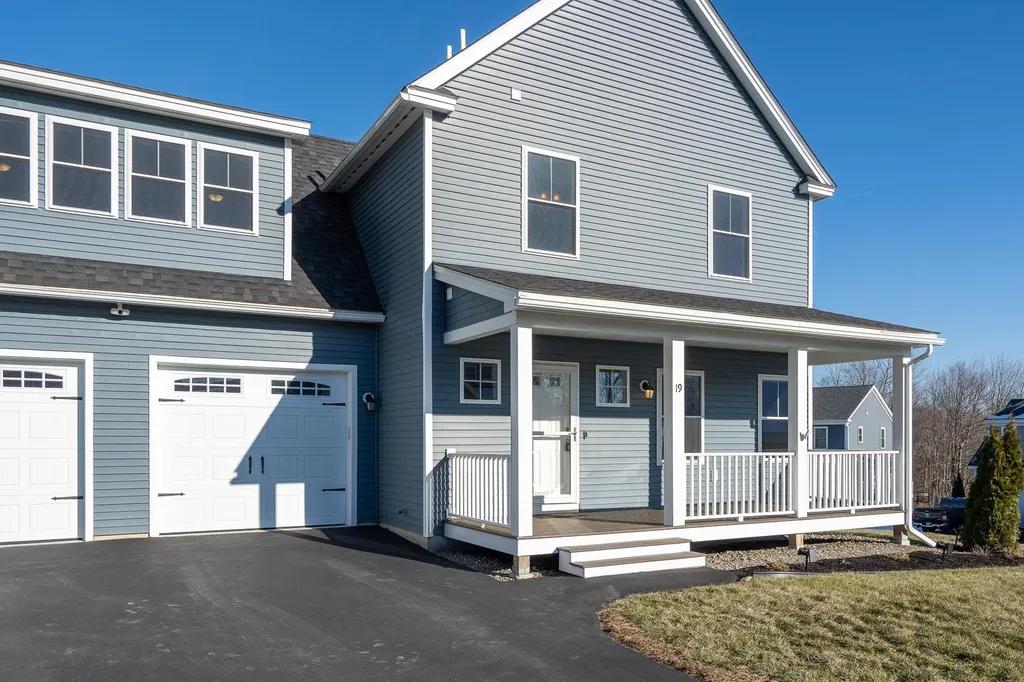 19 Pierce Drive Rochester NH 03867