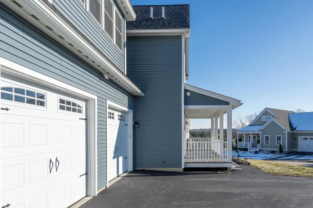 19 Pierce Drive Rochester NH 03867